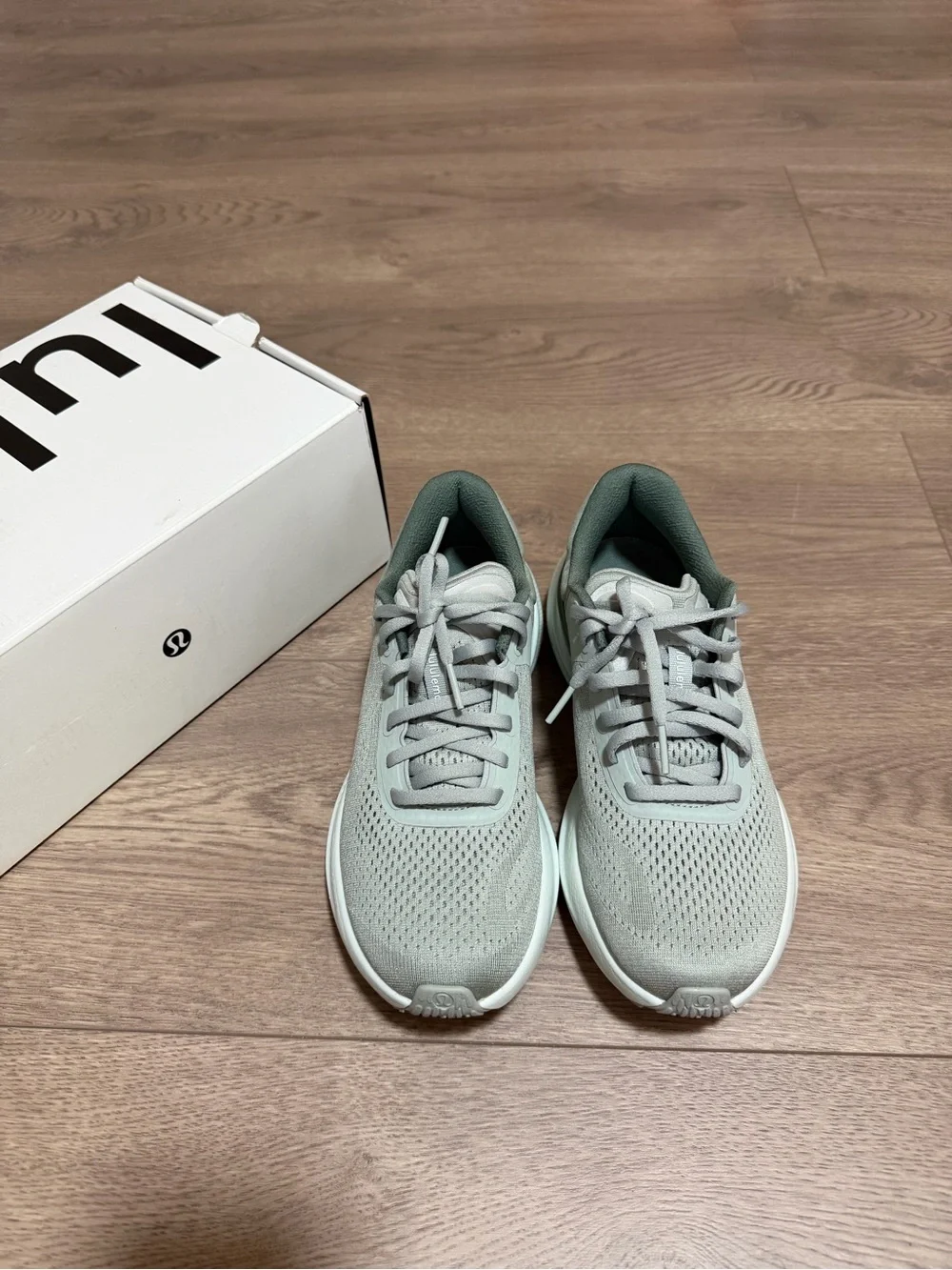 Lululemon Women’s Beyondfeel Running Shoes Green